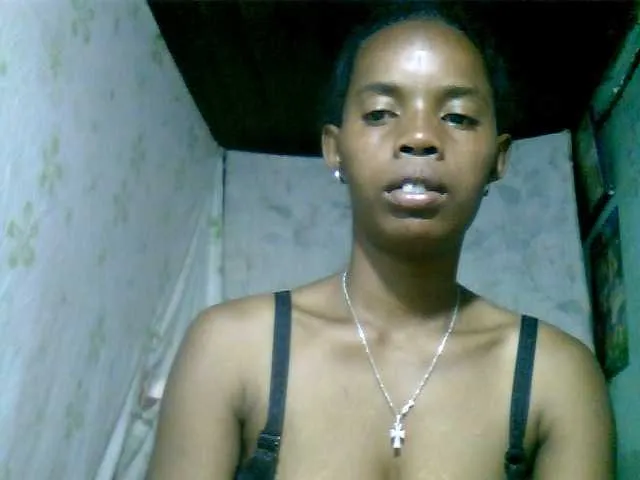 Fanihsexy from BongaCams is Freechat