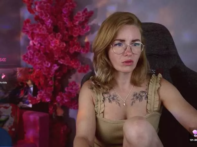 FreyaAkerson from BongaCams