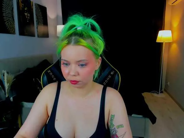 FunnyVibe from BongaCams