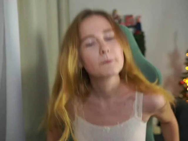 glossybabe from BongaCams