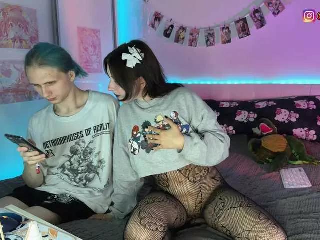 Girls: try live performances with matured performers, from dancing to quirks, in a variety of beautiful sex cams.