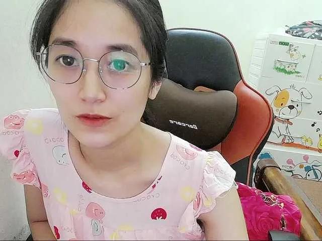 Hana099 from BongaCams