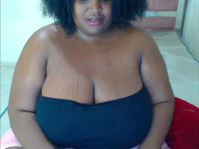 hannai from BongaCams