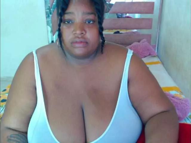 hannai from BongaCams