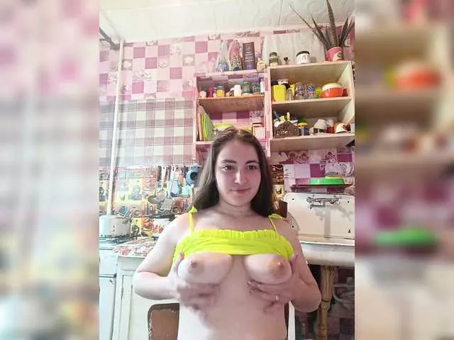 Helena1189 from BongaCams