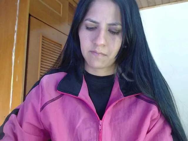 hilari18 from BongaCams is Freechat
