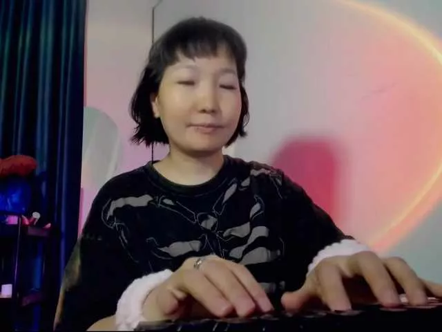 Himeros-Ti from BongaCams