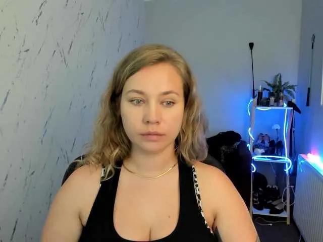 hollyBB from BongaCams is Freechat