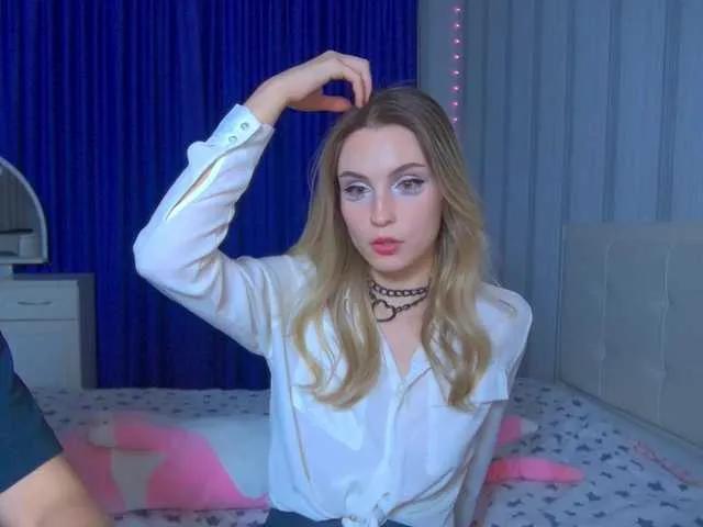hollyJoys from BongaCams is Freechat