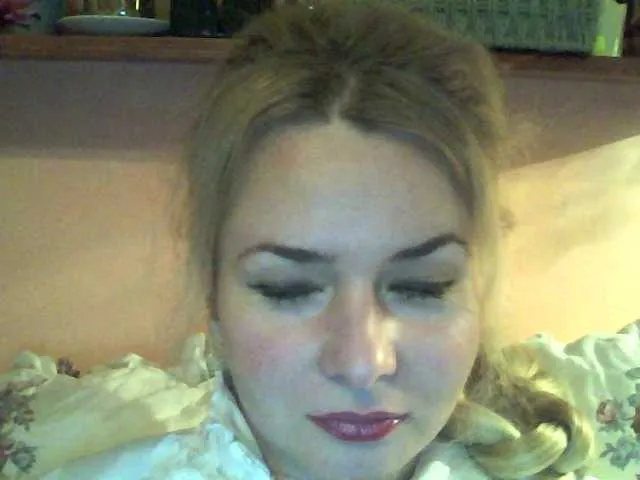 HollyLaPretty from BongaCams is Freechat