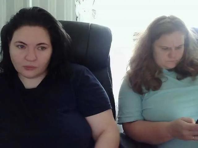 HollyXEva from BongaCams