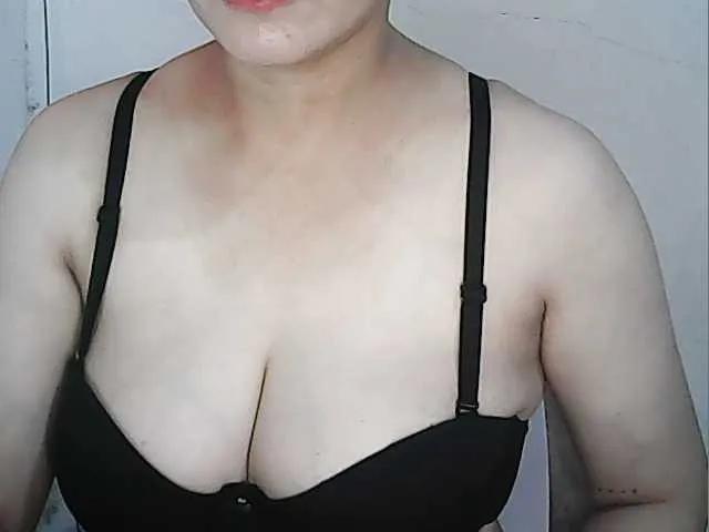 hotbabyasian from BongaCams is Freechat