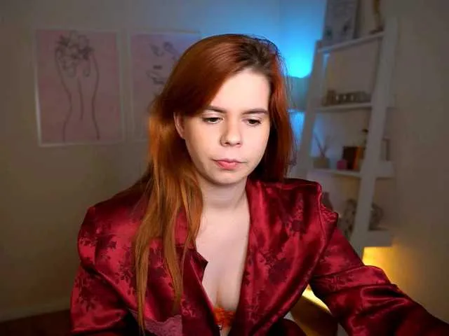 HotlineWme from BongaCams