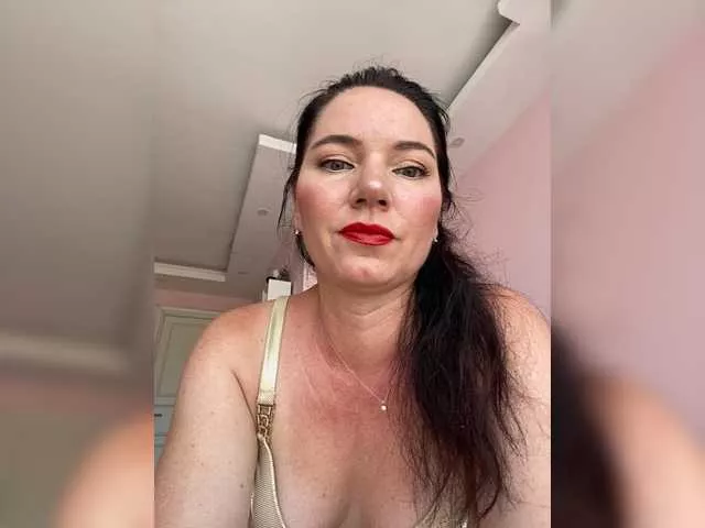 Hungryforme from BongaCams