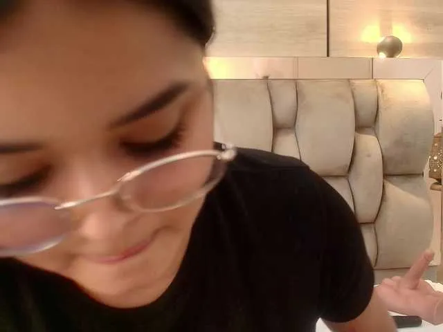 ImMou from BongaCams