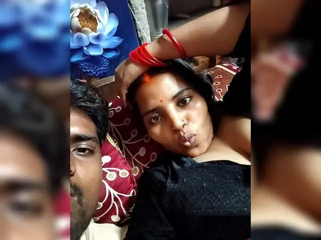 Indianbestcouple11 from BongaCams