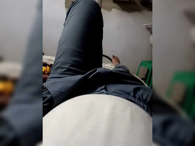 Indiancollegeguys1 from BongaCams