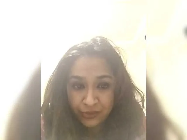 Indiancutiexo from BongaCams