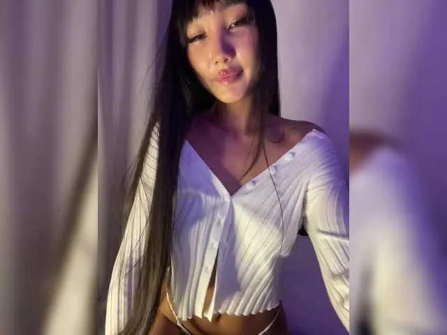 InJiOcean99 from BongaCams
