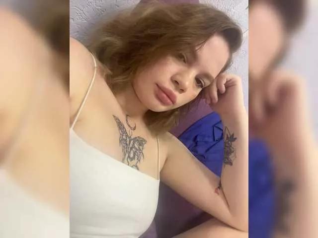 Irina1221 from BongaCams