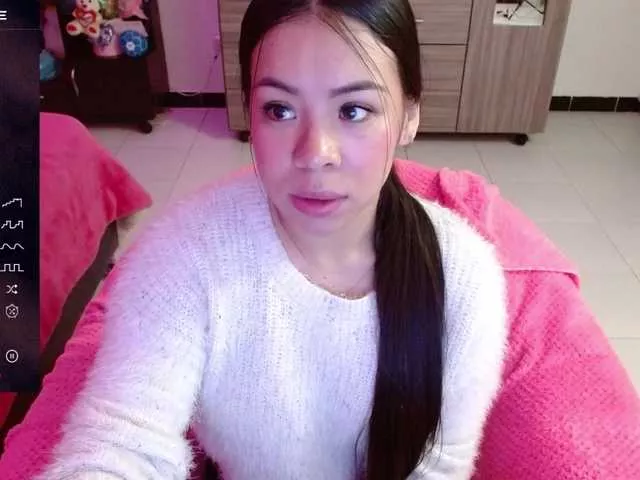 IsabellaGonzalez from BongaCams