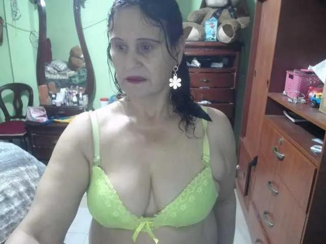 jazmin-mature from BongaCams is Freechat