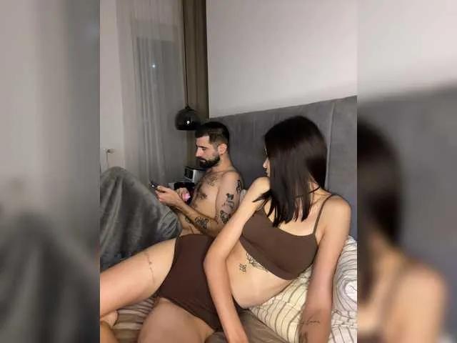 Girls: try live performances with matured performers, from dancing to quirks, in a variety of beautiful sex cams.