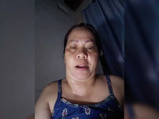 Jelyn87 from BongaCams