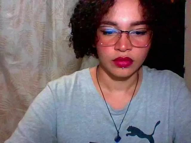 jennyrose99 from BongaCams