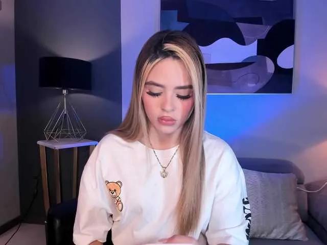 JuanitaClay from BongaCams is Freechat