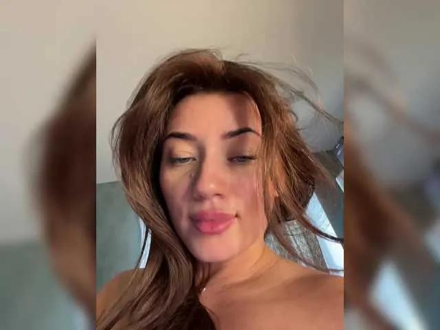 juicy-peachh from BongaCams is Freechat