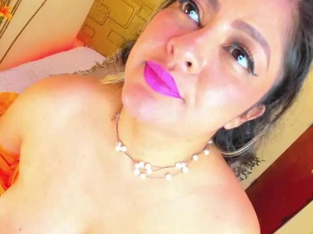 JuliaHaye from BongaCams is Freechat