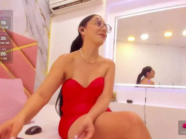 julianaa-31 from BongaCams is Freechat