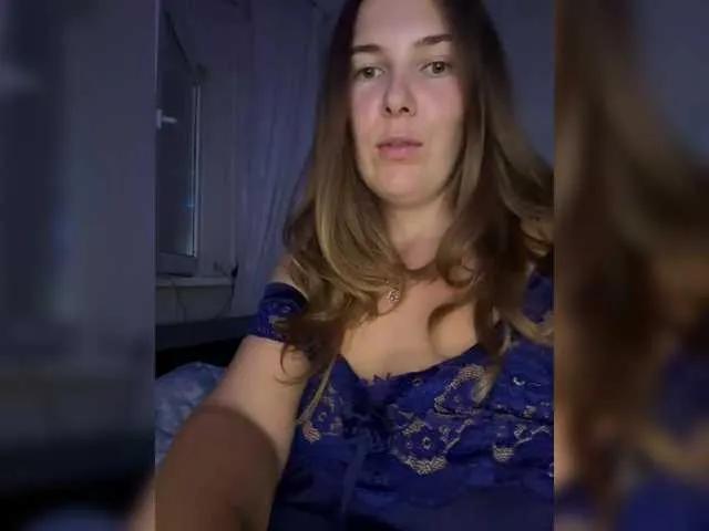 KaraMeld from BongaCams