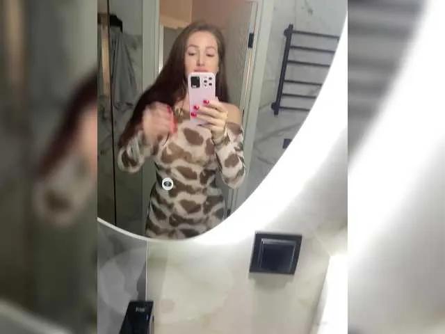 KARAMELKA25 from BongaCams