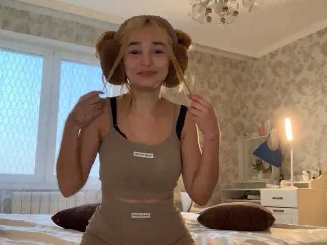 Karyy from BongaCams is Freechat