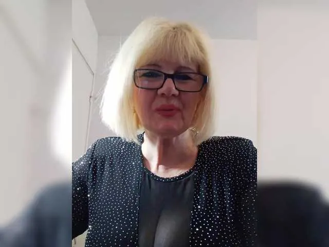 KASANDRABOLOSHKA from BongaCams is Freechat