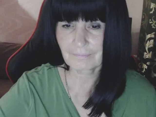 KatarinaGloss from BongaCams