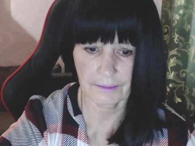KatarinaGloss from BongaCams