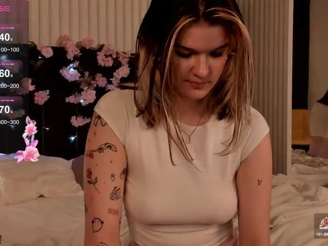 Kati-Li from BongaCams