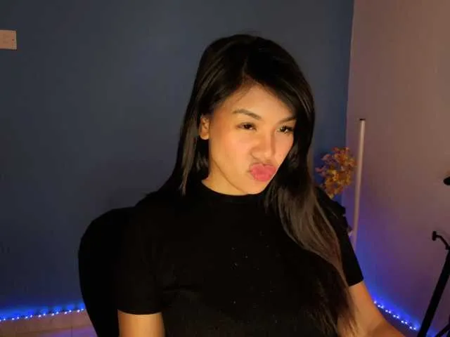 KatieMaureen from BongaCams
