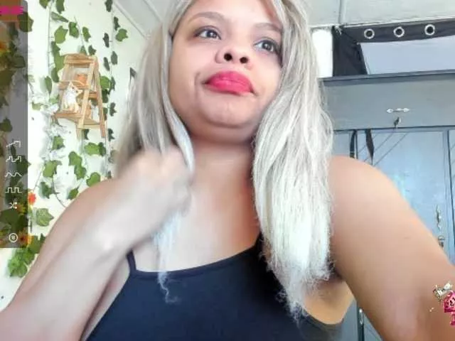 Kattycute from BongaCams