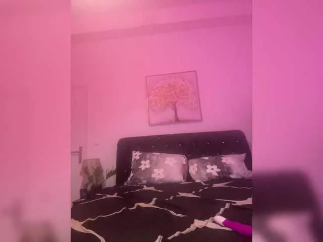 KellyVenous from BongaCams