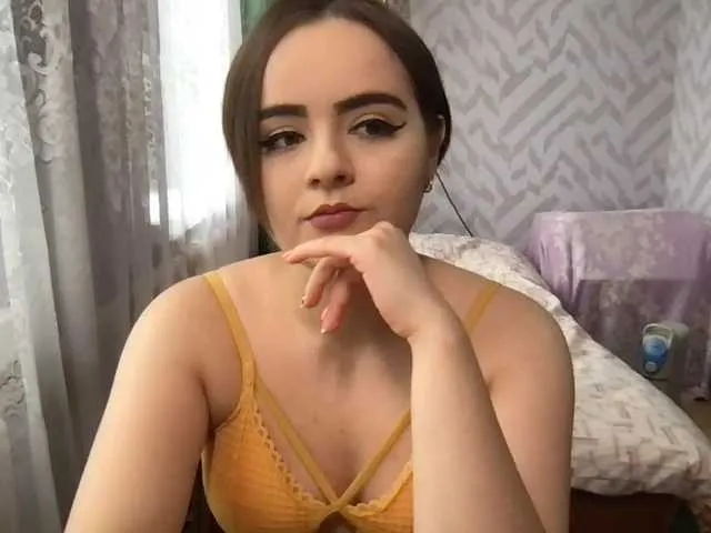 KetrinW from BongaCams