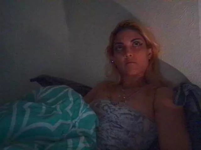 Ki2KUCHi from BongaCams