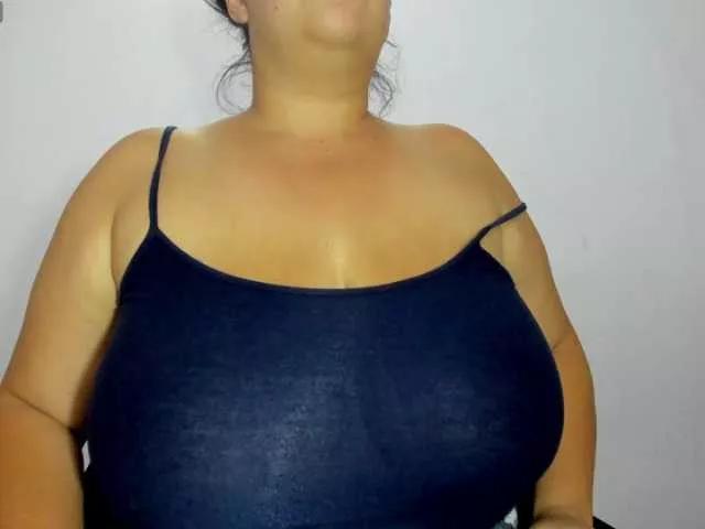 kiimjackson from BongaCams