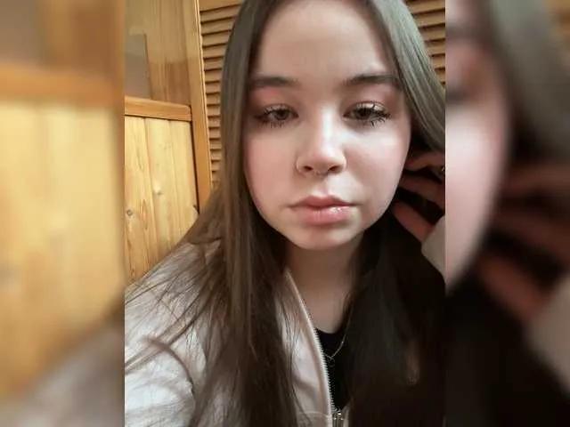 kikikiraa from BongaCams is Freechat