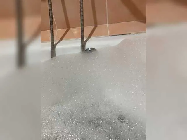 Kikikiso from BongaCams