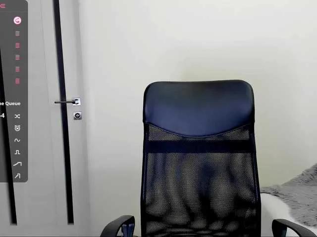 Kimmber from BongaCams