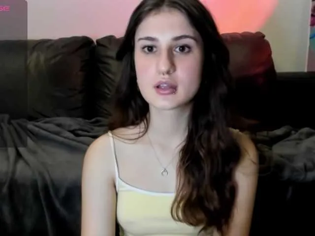 Kissxxkruell from BongaCams